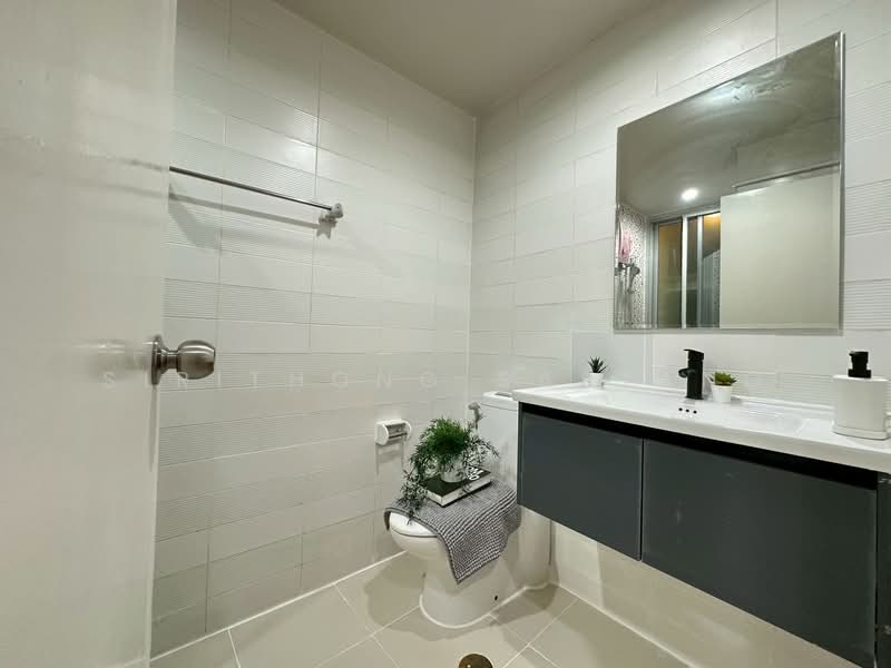 The IRIS Rama 9-Srinakarin, Bangkok, Srinakarin Road, Suan Luang, Suan Luang, Bangkok, 1 Bedroom, 41 sqm, Condo For Sale, by Sirithong Saetang, 500152108 - DDproperty.com