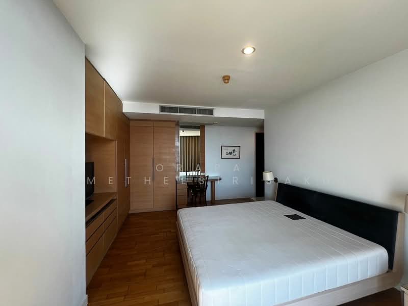 Urbana Sathorn : เออร์บาน่า สาทร, กรุงเทพ, 55 ถนนสาทรใต้, ทุ่งมหาเมฆ, สาทร, กรุงเทพ, 130 ตร.ม., คอนโด ขาย, โดย Orapa Sumetheesirisakul, 500152116 - DDproperty.com