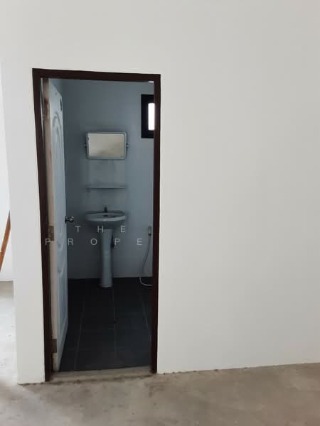 หมู่บ้านธนบุรีคอมเพล็กซ์ พระราม2 (Thonburi Complex), กรุงเทพ, แสมดำ, บางขุนเทียน, กรุงเทพ, 120 ตร.ม., ตึกแถว-อาคารพาณิชย์ ให้เช่า, โดย The Best Property   เสือ, 500152133 - DDproperty.com