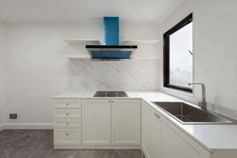 Prestige Towers : เพรสทีจ ทาวเวอร์, กรุงเทพ, 168 ซอยสุขุมวิท 23, คลองเตยเหนือ, วัฒนา, กรุงเทพ, 175 ตร.ม., คอนโด ขาย, โดย Orapa Sumetheesirisakul, 500152139 - DDproperty.com