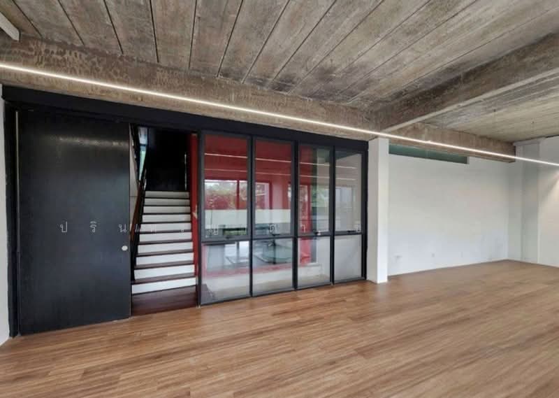 Home Office Ratchada-Ladprao, Bangkok, Chan Kasem, Chatuchak, Bangkok, 3 Bedrooms, 300 sqm, Townhouse For Rent, by ปรินทร์ญาดา ชิณโชติ, 500152147 - DDproperty.com