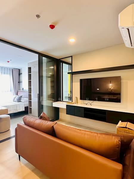 Aspire Onnut Station, Bangkok, Sukhumvit Road, Phra Kanong, Khlong Toei, Bangkok, 1 Bedroom, 30 sqm, Condo For Rent, by Wiratee Aramrun, 500152181 - DDproperty.com