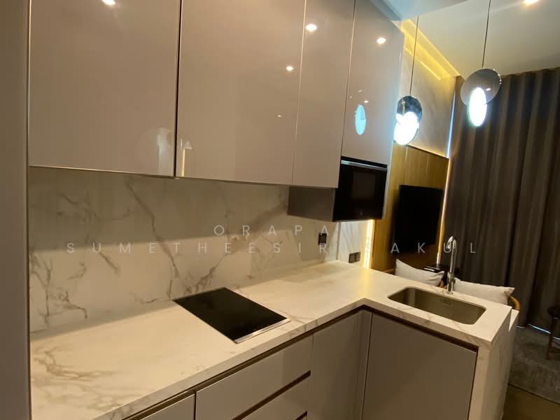 The Esse at Singha Complex, Bangkok, 1788 New Petchaburi Rd, Khlongtoei Nua, Watthana, Bangkok, 1 Bedroom, 36 sqm, Condo For Sale, by Orapa Sumetheesirisakul, 500152192 - DDproperty.com