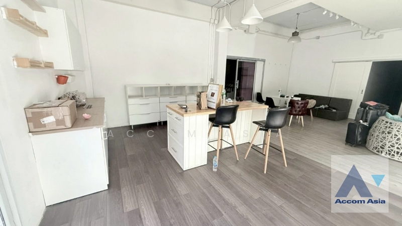 Home Office 8 Bedrooms House for Sale and Rent in Sukhumvit, Bangkok near BTS Punnawithi, Bangkok, Bang Chak, Phra Khanong, Bangkok, 8 Bedrooms, 540 sqm, Single Detached House For Rent, by Accom Asia, 500152223 - DDproperty.com