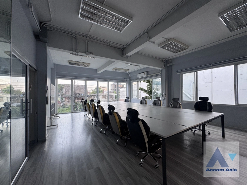 Home Office 8 Bedrooms House for Sale and Rent in Sukhumvit, Bangkok near BTS Punnawithi, กรุงเทพ, บางจาก, พระโขนง, กรุงเทพ, 540 ตร.ม., บ้านเดี่ยว ให้เช่า, โดย Accom Asia, 500152223 - DDproperty.com