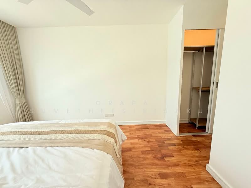 Wilshire Condominium, Bangkok, 80 Soi Sukhimvit 22, Khlong Toei, Khlong Toei, Bangkok, 2 Bedrooms, 135 sqm, Condo For Sale, by Orapa Sumetheesirisakul, 500152239 - DDproperty.com