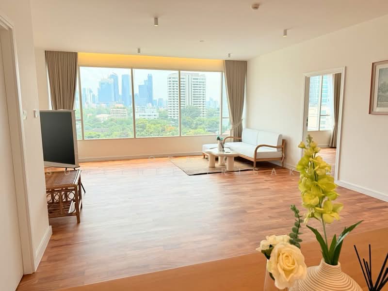 Wilshire Condominium, Bangkok, 80 Soi Sukhimvit 22, Khlong Toei, Khlong Toei, Bangkok, 2 Bedrooms, 135 sqm, Condo For Sale, by Orapa Sumetheesirisakul, 500152239 - DDproperty.com