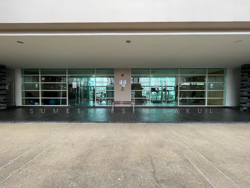 Watermark Chaophraya, Bangkok, Soi Charoennakorn 39-41, Charoennakorn Road, Bang Lam Phu Lang, Khlong San, Bangkok, 3 Bedrooms, 142 sqm, Condo For Sale, by Orapa Sumetheesirisakul, 500152254 - DDproperty.com