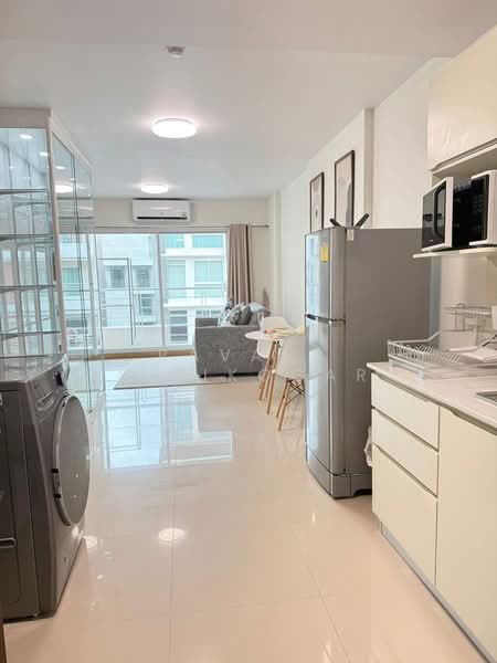 Ivy Ratchada, Bangkok, Soi Ratchadapisek 20, Ratchadapisek Road, Samsen Nok, Huai Khwang, Bangkok, 2 Bedrooms, 64 sqm, Condo For Rent, by Pavana Sirikogar, 500152255 - DDproperty.com