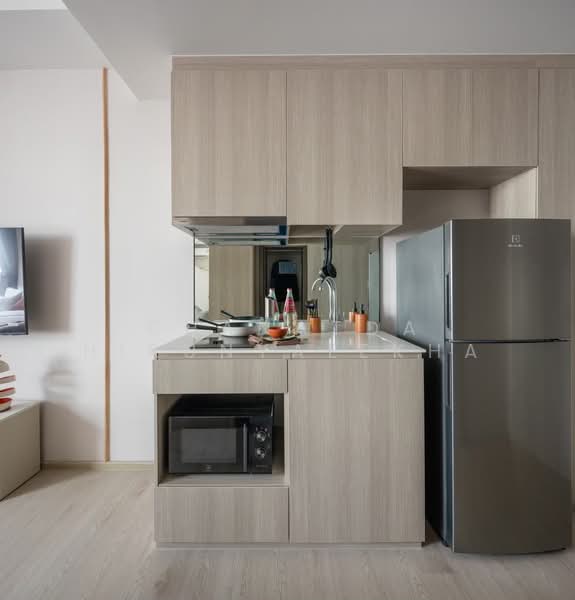 Reference Sathorn-Wongwianyai, Bangkok, Krung Thonburi 2 Alley, Bang Lam Phu Lang, Khlong San, Bangkok, Studio, 26 sqm, Condo For Sale, by Chanatda Hirunyalekha, 500152268 - DDproperty.com