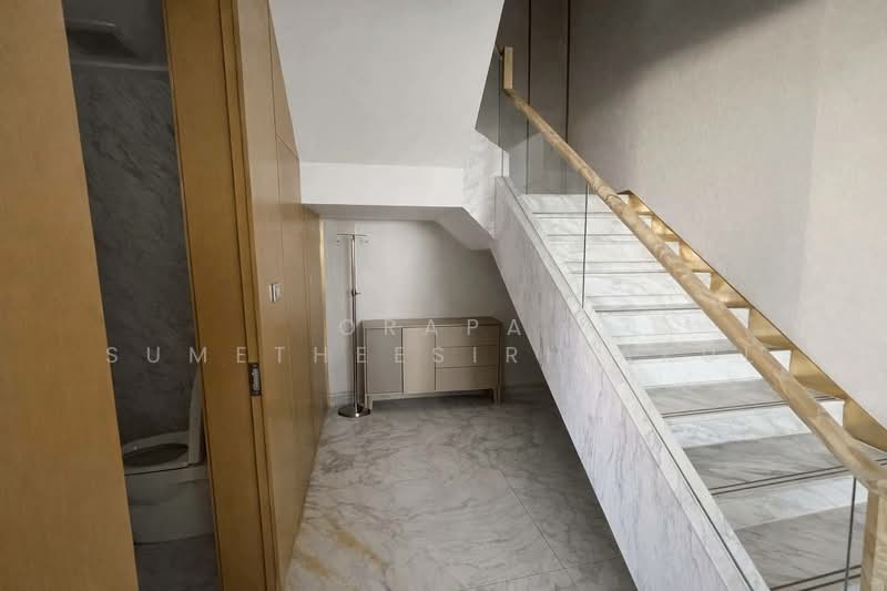 Le Raffine Sukhumvit 24, Bangkok, Soi Sukhumvit 24, Khong Tan, Khlong Toei, Bangkok, 3 Bedrooms, 371 sqm, Condo For Sale, by Orapa Sumetheesirisakul, 500152275 - DDproperty.com