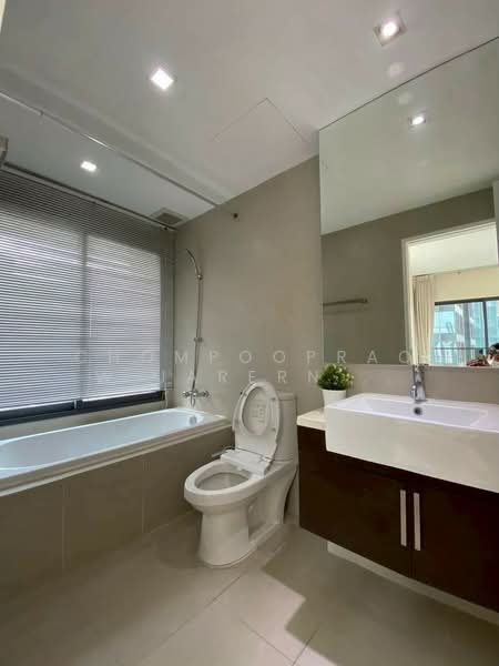 Noble Remix, Bangkok, 772 Soi Sukhumvit 36, Sukhumvit Road, Khong Tan, Khlong Toei, Bangkok, 1 Bedroom, 62 sqm, Condo For Sale, by Chompoopraow Jarernchaimondtree, 500152284 - DDproperty.com