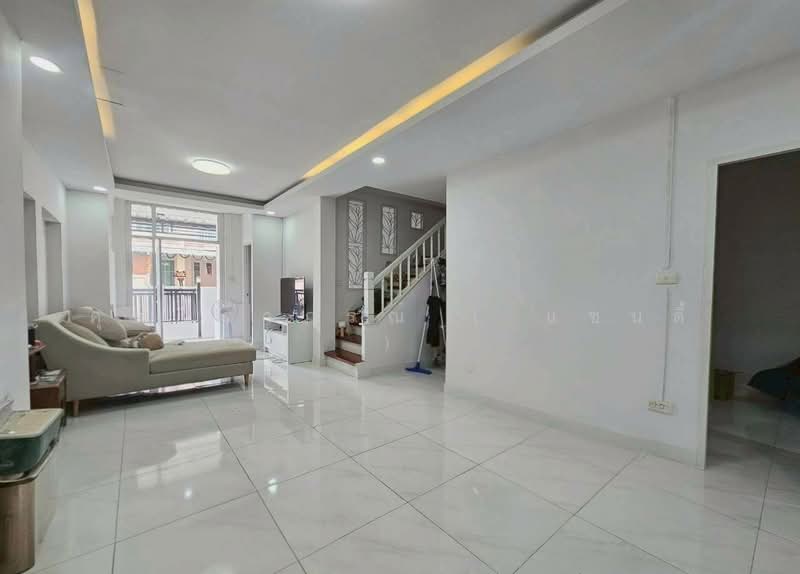 For Sale - Warangkun Khlong 3 Village, Pathum Thani