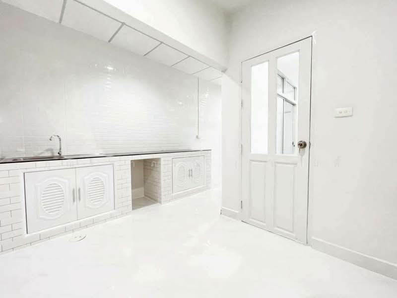 For Sale - Warangkun Khlong 3 Village, Pathum Thani