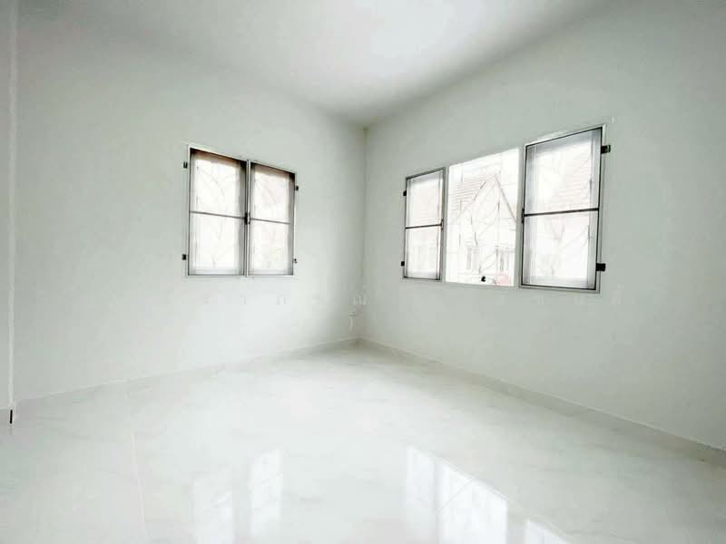 For Sale - Warangkun Khlong 3 Village, Pathum Thani