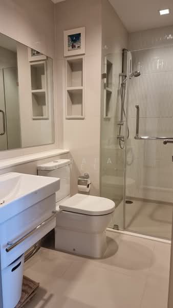 Life Asoke-Rama 9, Bangkok, 626 Asoke-Dindaeng Road, Makkasan, Ratchathewi, Bangkok, 2 Bedrooms, 45 sqm, Condo For Sale, by Orapa Sumetheesirisakul, 500152304 - DDproperty.com