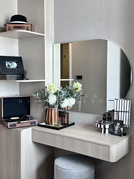 Reference Sathorn-Wongwianyai, Bangkok, Krung Thonburi 2 Alley, Bang Lam Phu Lang, Khlong San, Bangkok, 1 Bedroom, 32 sqm, Condo For Sale, by Chanatda Hirunyalekha, 500152316 - DDproperty.com