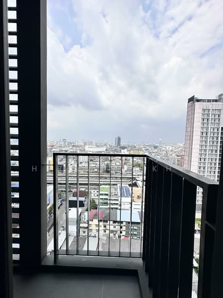 Reference Sathorn-Wongwianyai, Bangkok, Krung Thonburi 2 Alley, Bang Lam Phu Lang, Khlong San, Bangkok, 1 Bedroom, 32 sqm, Condo For Sale, by Chanatda Hirunyalekha, 500152316 - DDproperty.com