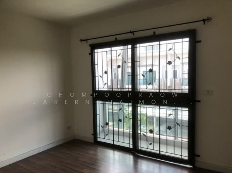 3-BR Townhouse, Bangkok, Samae Dam, Bang Khun Thian, Bangkok, 3 Bedrooms, 170 sqm, Townhouse For Sale, by Chompoopraow Jarernchaimondtree, 500152318 - DDproperty.com