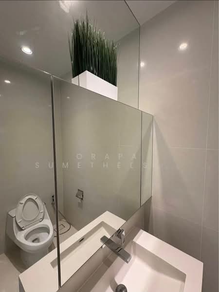 Vittorio 39, Bangkok, 8 Sukhumvit, Khlong Tan Nua, Watthana, Bangkok, 2 Bedrooms, 127 sqm, Condo For Sale, by Orapa Sumetheesirisakul, 500152341 - DDproperty.com