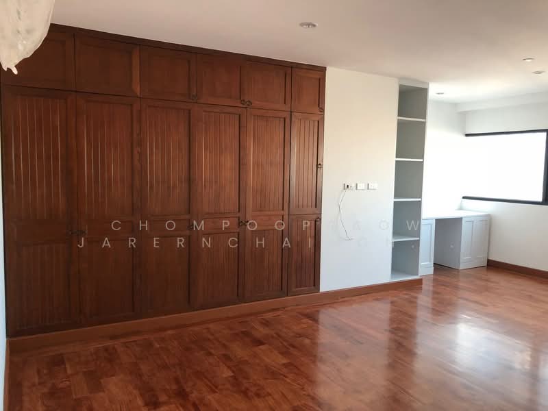 Sathorn Gardens, Bangkok, 39 South Sathorn Road, Thung Maha Mek, Sathon, Bangkok, 3 Bedrooms, 200 sqm, Condo For Rent, by Chompoopraow Jarernchaimondtree, 500152343 - DDproperty.com