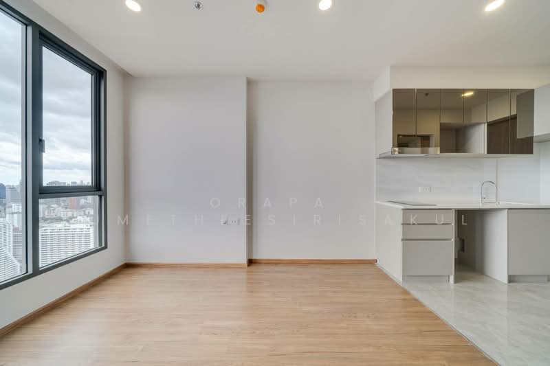 Cloud Thonglor-Phetchaburi, Bangkok, 1986 New Petchaburi Road, Bang Kapi, Huai Khwang, Bangkok, 1 Bedroom, 32 sqm, Condo For Sale, by Orapa Sumetheesirisakul, 500152358 - DDproperty.com