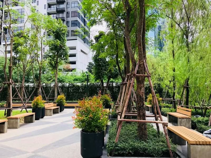 Noble Revolve Ratchada 2, Bangkok, 70 Soi Ratchadaphisek 10, Ratchadaphisek Road, Huai Khwang, Huai Khwang, Bangkok, 2 Bedrooms, 53 sqm, Condo For Rent, by Pavana Sirikogar, 500152359 - DDproperty.com