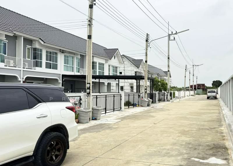 Modi Villa Ladkrabang-Suvarnabhumi, Chachoengsao, Luang Phaeng Road, Khlong Luang Phaeng, Muang Chachoengsao, Chachoengsao, 3 Bedrooms, 100 sqm, Townhouse For Sale, by The Best Property บีน, 500152369 - DDproperty.com