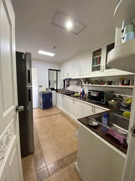 Prompong Mansion, Bangkok, 36 Soi Sukhumvit 39, Khlongtoei Nua, Watthana, Bangkok, 2 Bedrooms, 134 sqm, Condo For Sale, by One Re., 500152394 - DDproperty.com