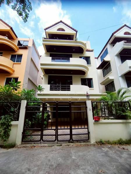 4-BR House, Bangkok, Khlong Tan Nua, Watthana, Bangkok, 4 Bedrooms, 282 sqm, Single Detached House For Rent, by Pavana Sirikogar, 500152424 - DDproperty.com