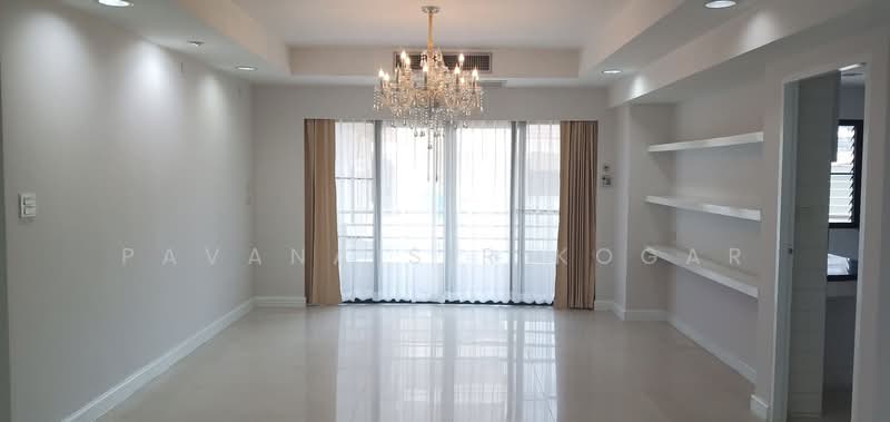 Cosmo Villa, Bangkok, 33 ซอยสุขุมวิท 12 ถนนสุขุมวิท แขวง/เขตคลองเตย กทม., Khlong Toei, Khlong Toei, Bangkok, 3 Bedrooms, 250 sqm, Apartment For Rent, by Pavana Sirikogar, 500152453 - DDproperty.com