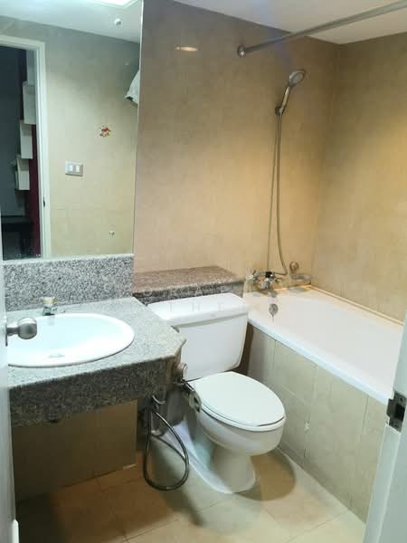 River Heaven Chareonkrung, Bangkok, 2667 Chareonkrung Road, Bang Kho Laem, Bang Kho Laem, Bangkok, 1 Bedroom, 50 sqm, Condo For Sale, by Orapa Sumetheesirisakul, 500152460 - DDproperty.com