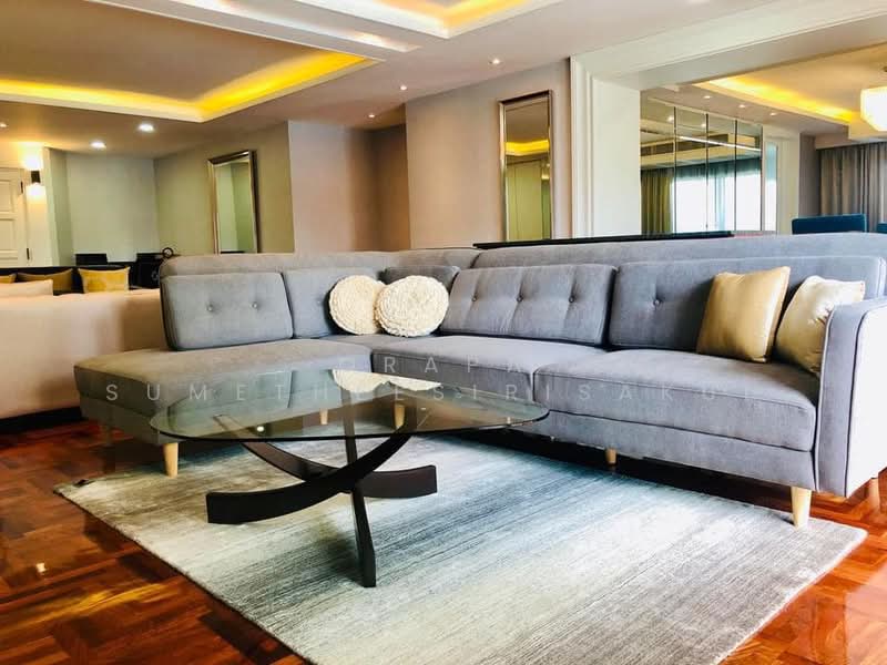 Regent On The Park 3, Bangkok, 185 Soi Sukhumvit 39 Sukhumvit Road, Khlong Tan Nua, Watthana, Bangkok, 3 Bedrooms, 264 sqm, Condo For Sale, by Orapa Sumetheesirisakul, 500152467 - DDproperty.com