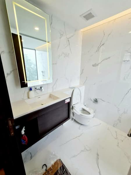 Siamese Exclusive Queens, Bangkok, 388 Phai Singto Alley, Khlong Toei, Khlong Toei, Bangkok, 2 Bedrooms, 78 sqm, Condo For Rent, by Sirinan Ruangchoti, 500152489 - DDproperty.com