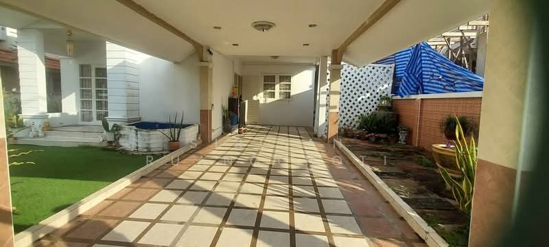 Baan Lalin In The Park Watcharapol-Paholyothin, Bangkok, Rattanagosin Road, Khlong Tanon, Sai Mai, Bangkok, 4 Bedrooms, 220 sqm, Single Detached House For Sale, by Sirinan Ruangchoti, 500152495 - DDproperty.com