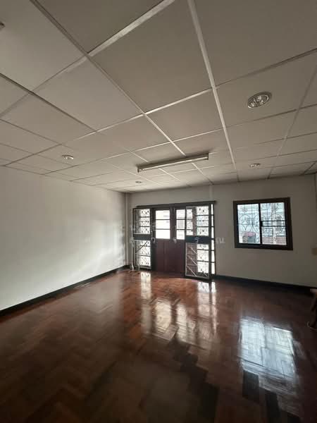 ซอยจรัญสนิทวงศ์75 แยก 5, Bangkok, Bang Phlat, Bang Phlat, Bangkok, 4 Bedrooms, 170 sqm, Townhouse For Sale, by นันธิกา ศรีสุวรรณ, 500152516 - DDproperty.com