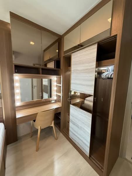 Life One Wireless, Bangkok, 1 Wireless Road, Lumphini, Pathum Wan, Bangkok, 2 Bedrooms, 45 sqm, Condo For Rent, by Sirinan Ruangchoti, 500152520 - DDproperty.com