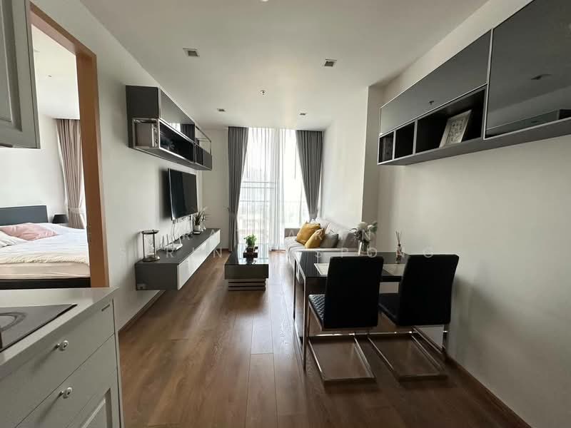 Noble BE33, Bangkok, 19 Soi Sukhumvit 33, Khlong Tan Nua, Watthana, Bangkok, 1 Bedroom, 44 sqm, Condo For Rent, by Ratsarin Sirinipaspong, 500152530 - DDproperty.com