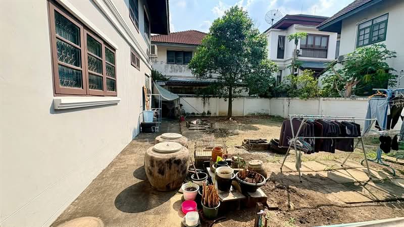 ป.ผาสุข ( PO Phasuk Village ) ซอยบรมราชชนนี101, Bangkok, Sala Thammasop, Thawi Watthana, Bangkok, 5 Bedrooms, 180 sqm, Single Detached House For Sale, by คุณ กิริยา วรรณารักษ์ (แอฟ), 500152532 - DDproperty.com