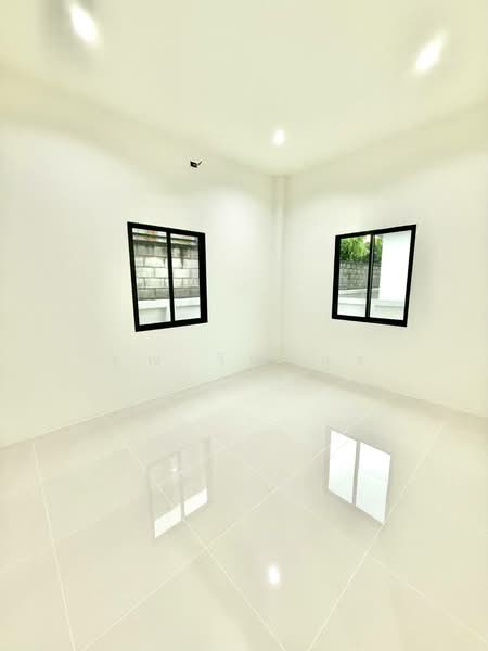 โครงการ U Home, ชลบุรี, มาบโป่ง, พานทอง, ชลบุรี, 208 ตร.ม., บ้านเดี่ยว ขาย, โดย คุณ วิญากร, 500152556 - DDproperty.com