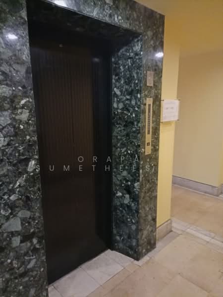 Pipat Place, Bangkok, 37 Soi Sathon 6, Silom, Bang Rak, Bangkok, 1 Bedroom, 52 sqm, Condo For Sale, by Orapa Sumetheesirisakul, 500152557 - DDproperty.com