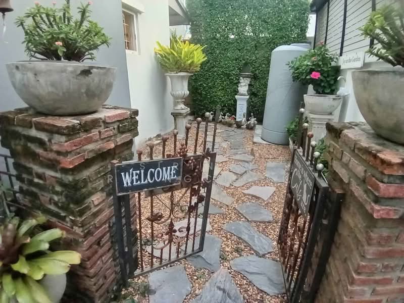 3-BR House, Bangkok, Bang Chun, Khlong Sam Wa, Bangkok, 3 Bedrooms, 204 sqm, Single Detached House For Sale, by Sirinan Ruangchoti, 500152576 - DDproperty.com