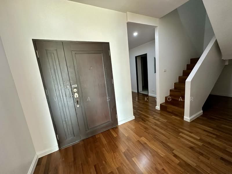 The Cadogan Private Residence, Bangkok, Soi Sukhumvit 39, Khlong Tan Nua, Watthana, Bangkok, 3 Bedrooms, 204 sqm, Condo For Rent, by Pavana Sirikogar, 500152624 - DDproperty.com