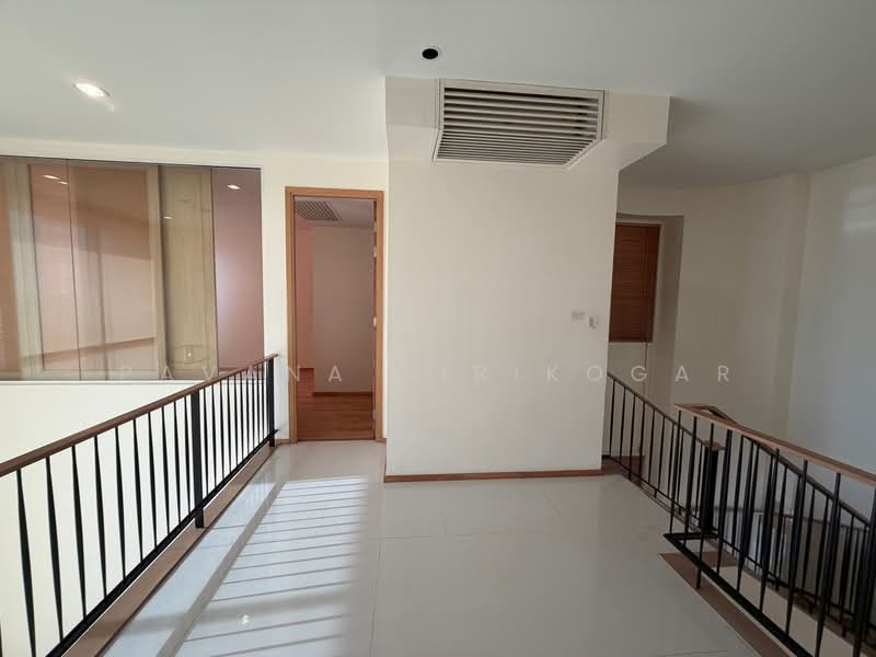 The Empire Place, Bangkok, 88 Narathiwatratchanakharin Road, Thung Maha Mek, Sathon, Bangkok, 2 Bedrooms, 107 sqm, Condo For Rent, by Pavana Sirikogar, 500152629 - DDproperty.com