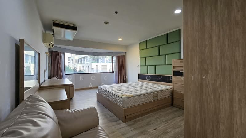 Baan Suanpetch, Bangkok, 18 Soi Sukhumvit 39, Khlong Tan Nua, Watthana, Bangkok, 2 Bedrooms, 150 sqm, Condo For Rent, by BANGKOK PROPERTY AGENTS, 500152653 - DDproperty.com