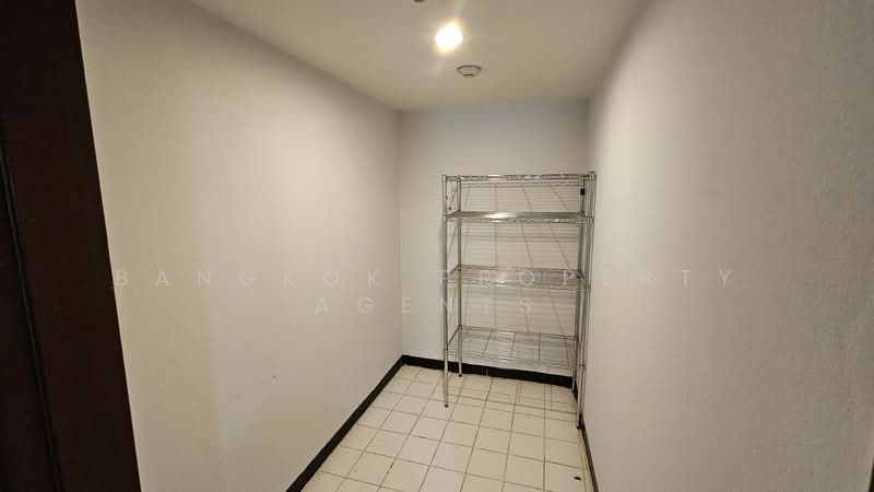 Baan Suanpetch, Bangkok, 18 Soi Sukhumvit 39, Khlong Tan Nua, Watthana, Bangkok, 2 Bedrooms, 150 sqm, Condo For Rent, by BANGKOK PROPERTY AGENTS, 500152653 - DDproperty.com