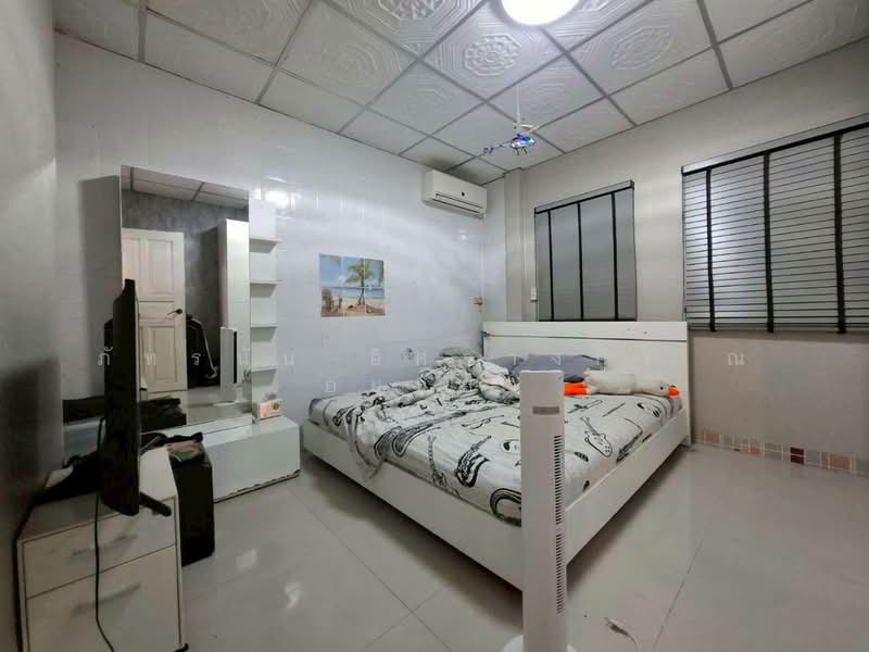 บ้านเดี่ยว 2 ชั้น ซอยจุรินทร์จัดสรร 3 ถนนบางกรวย-ไทรน้อย ตำบลบางรักพัฒนา อำเภอบางบัวทอง จังหวัดนนทบุ, นนทบุรี, บางรักพัฒนา, บางบัวทอง, นนทบุรี, 184 ตร.ม., บ้านเดี่ยว ขาย, โดย ภัทรนัน อิศรางกูร ณ อยุธยา, 500152682 - DDproperty.com