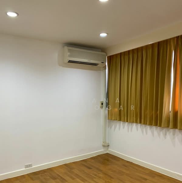 Tai Ping Towers, Bangkok, 582 Soi Sukhumvit 63, Khlong Tan Nua, Watthana, Bangkok, 3 Bedrooms, 252 sqm, Condo For Rent, by Pavana Sirikogar, 500152684 - DDproperty.com