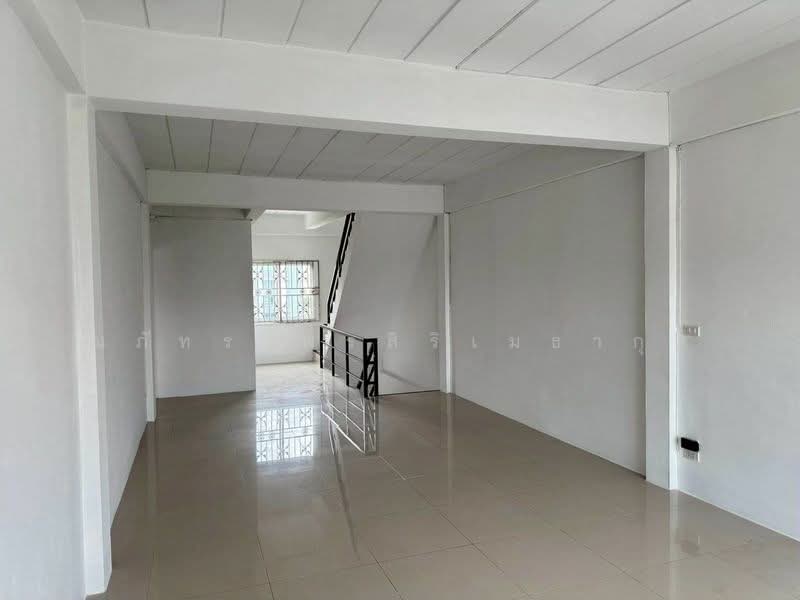 ลาดกระบัง, กรุงเทพ, ลาดกระบัง, ลาดกระบัง, กรุงเทพ, 368 ตร.ม., ตึกแถว-อาคารพาณิชย์ ให้เช่า, โดย ณภัทร พรสิริเมธากุล, 500152691 - DDproperty.com