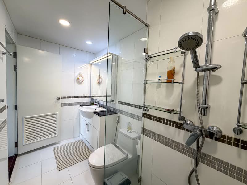 Sathorn Plus By The Garden, Bangkok, 35 Yen Akat Road, Chong Nonsi, Yan Nawa, Bangkok, 2 Bedrooms, 73 sqm, Condo For Sale, by บริษัท เอชแอล แอสเซท จำกัด, 500152715 - DDproperty.com